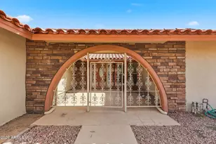 13042 W Westgate Dr, Sun City West, AZ 85375 - Photo 4