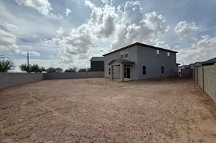 11613 N Richards Dr, Maricopa, AZ 85139 - Photo 2