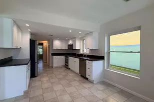 3827 E Larkspur Dr, Phoenix, AZ 85032 - Photo 8