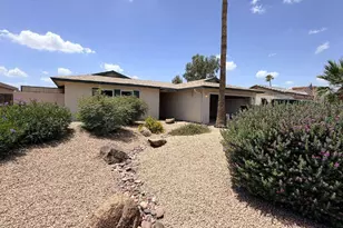 3827 E Larkspur Dr, Phoenix, AZ 85032 - Photo 2