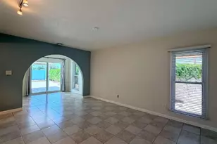 3827 E Larkspur Dr, Phoenix, AZ 85032 - Photo 24