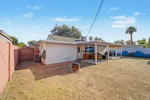 1524 E Earll Dr, Phoenix, AZ 85014 - Photo 42