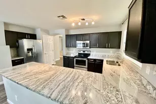 15266 W Cottonwood St, Surprise, AZ 85374 - Photo 6