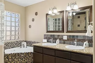 9033 W Patrick Ln, Peoria, AZ 85383 - Photo 60