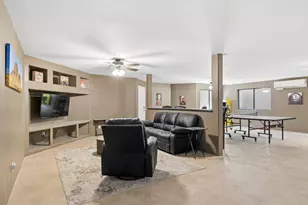 9033 W Patrick Ln, Peoria, AZ 85383 - Photo 70