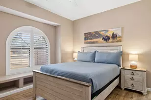 9033 W Patrick Ln, Peoria, AZ 85383 - Photo 64