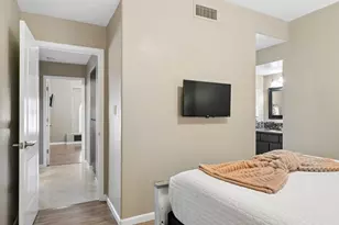 9033 W Patrick Ln, Peoria, AZ 85383 - Photo 82
