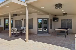 9033 W Patrick Ln, Peoria, AZ 85383 - Photo 96