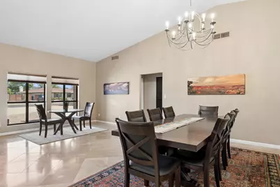 9033 W Patrick Lane, Peoria, AZ 85383 - Photo 2