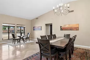 9033 W Patrick Ln, Peoria, AZ 85383 - Photo 2