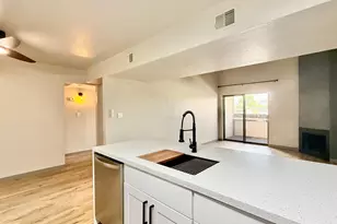 2938 N 61st Pl, Scottsdale, AZ 85251 - Photo 6