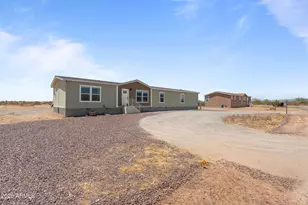 32890 N 228th Dr, Wittmann, AZ 85361 - Photo 20