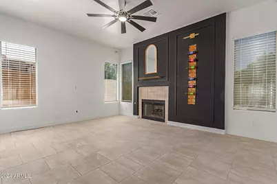 4327 E Sands Drive, Phoenix, AZ 85050 - Photo 8