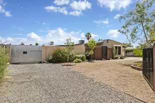 3825 W Rose Garden Ln, Glendale, AZ 85308 - Photo 16