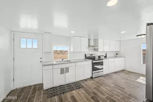 35353 W Wier Ave, Tonopah, AZ 85354 - Photo 8