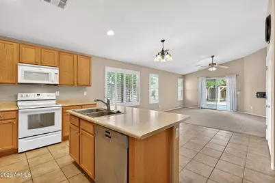 42059 W Cheyenne Drive, Maricopa, AZ 85138 - Photo 4