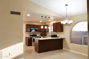 7568 W Kerry Ln, Glendale, AZ 85308 - Photo 2