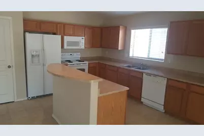 16198 W Hope Drive, Surprise, AZ 85379 - Photo 6