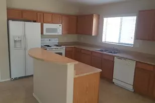 16198 W Hope Dr, Surprise, AZ 85379 - Photo 6