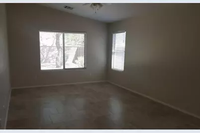 16198 W Hope Drive, Surprise, AZ 85379 - Photo 10