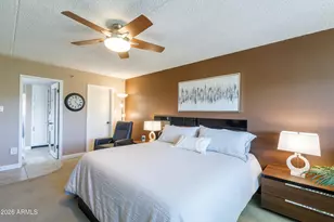 7970 E Camelback Road E, Scottsdale, AZ 85251 - Photo 16