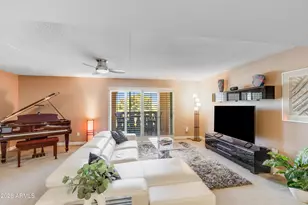 7970 E Camelback Road E, Scottsdale, AZ 85251 - Photo 10