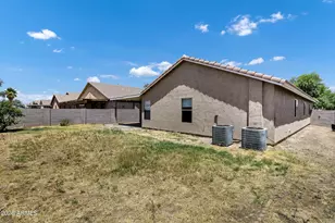 41192 N Vine Ave, San Tan Valley, AZ 85140 - Photo 34
