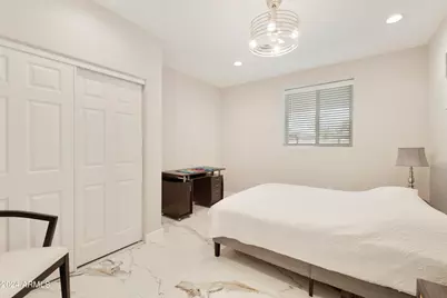 1826 W Oraibi Drive, Phoenix, AZ 85027 - Photo 16