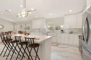 1826 W Oraibi Dr, Phoenix, AZ 85027 - Photo 10