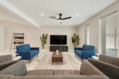 1826 W Oraibi Drive, Phoenix, AZ 85027 - Photo 6