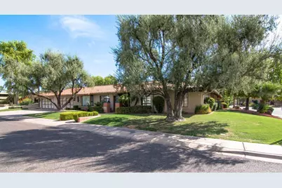 8176 E Del Barquero Drive, Scottsdale, AZ 85258 - Photo 2
