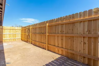 3 N Naco Way #Apt 2, Chandler, AZ 85225 - Photo 14