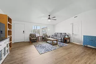 8601 N 103rd Ave, Peoria, AZ 85345 - Photo 8