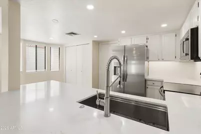15020 N 40th Street N #18, Phoenix, AZ 85032 - Photo 6