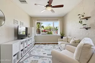 2345 E Heatherbrae Dr, Phoenix, AZ 85016 - Photo 6