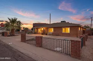 2345 E Heatherbrae Dr, Phoenix, AZ 85016 - Photo 1