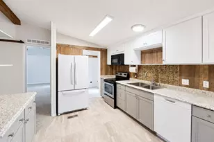 10951 N 91st Ave, Peoria, AZ 85345 - Photo 4