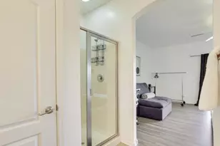 3430 E Avalon Dr, Phoenix, AZ 85018 - Photo 22