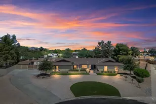 12213 N 79th St, Scottsdale, AZ 85260 - Photo 2