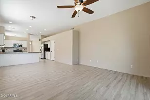4606 E Chisum Trail, Phoenix, AZ 85050 - Photo 12