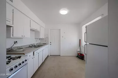 10226 N 15th Avenue, Phoenix, AZ 85021 - Photo 18