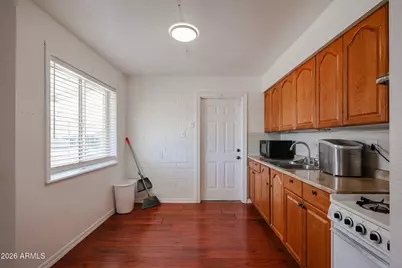 10226 N 15th Avenue, Phoenix, AZ 85021 - Photo 26