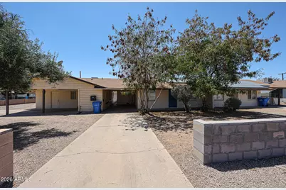 10226 N 15th Avenue, Phoenix, AZ 85021 - Photo 1