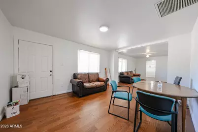 10226 N 15th Avenue, Phoenix, AZ 85021 - Photo 8