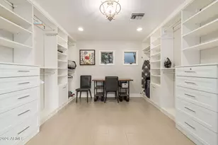 5402 E Laurel Ln, Scottsdale, AZ 85254 - Photo 14