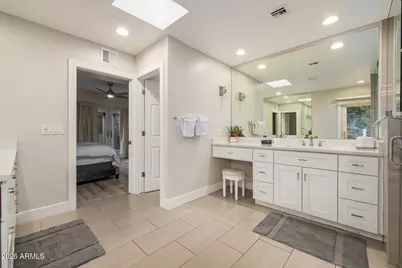 5402 E Laurel Lane, Scottsdale, AZ 85254 - Photo 12