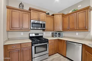 15475 N 181st Ave, Surprise, AZ 85388 - Photo 6