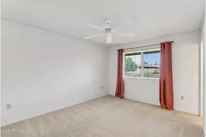 10413 W Roundelay Circle, Sun City, AZ 85351 - Photo 18