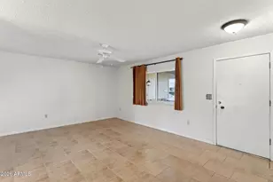 10413 W Roundelay Cir, Sun City, AZ 85351 - Photo 4