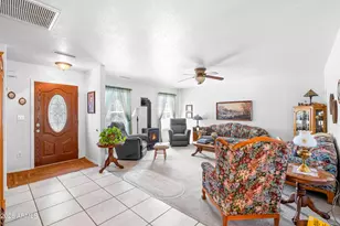 12870 Doyle Rd, Flagstaff, AZ 86004 - Photo 4